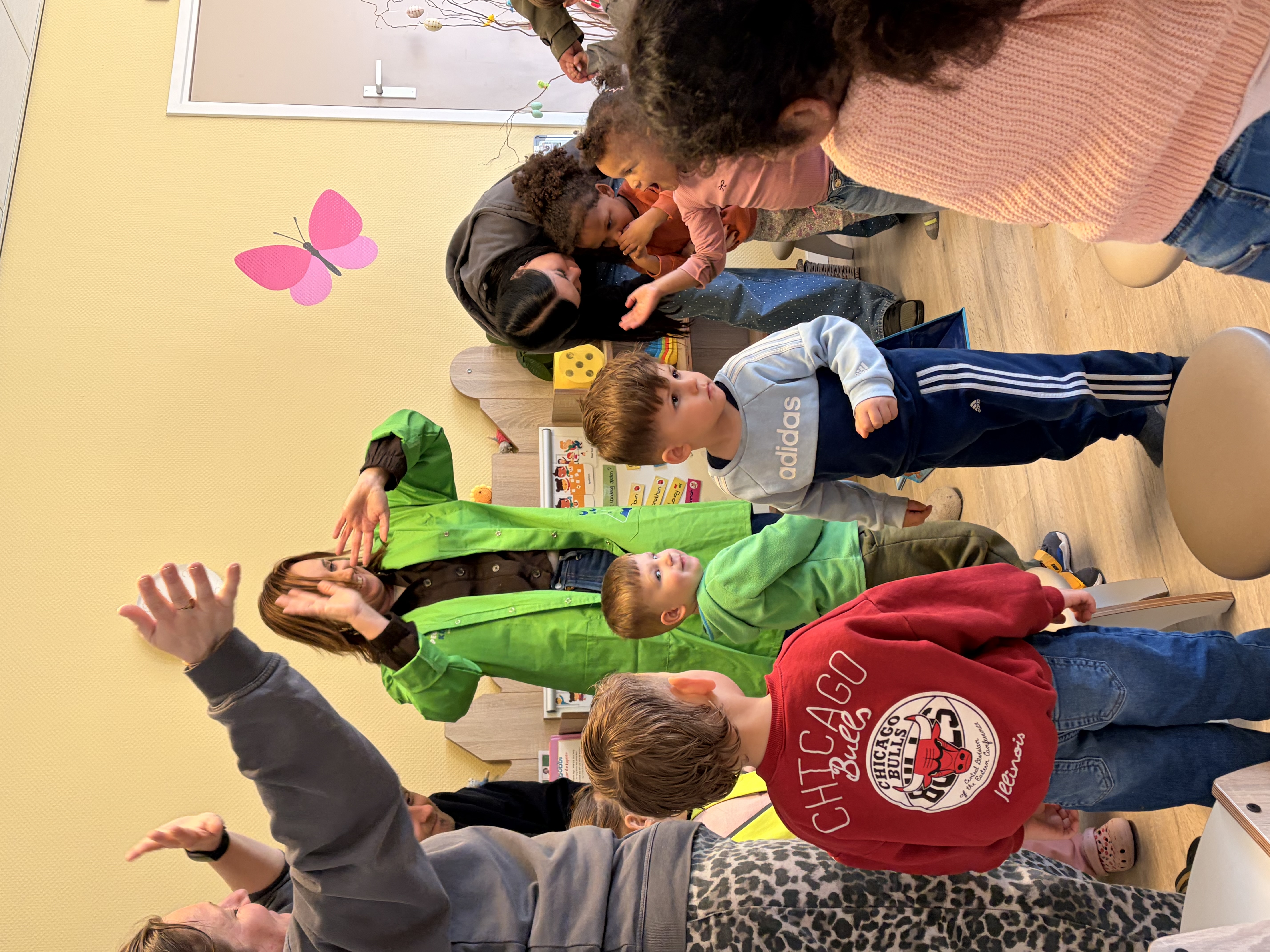 Proefjes en spelletjes voor <br><strong>peuters/kleuters en ouders</strong>